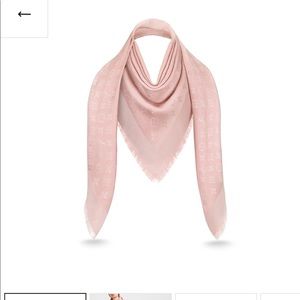 SOLD！Louis Vuitton Monogram Scarf